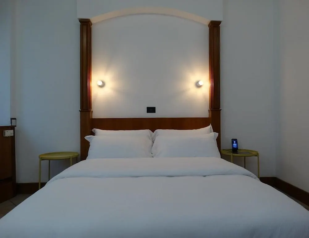 Albergo Delle Regioni, Barberini - Fontana Di Trevi Rome Hotel